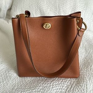 Coach shoulder bag tan leather